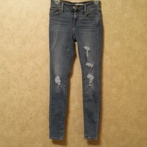 Levi's super skinny jeans size 26 inseam 30.
